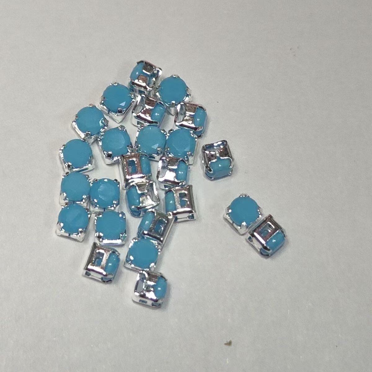 3mm peacock blue round four-hole DIY diamond spacer net red high-grade bead accessory hand-sewn diamond inlay with diamond