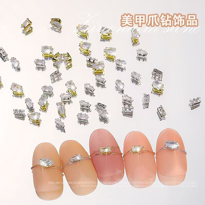 Ins jewelry accessories horse eye claw drill hand-sewn zircon flash drill nail decoration clothing accessories mixed packaging