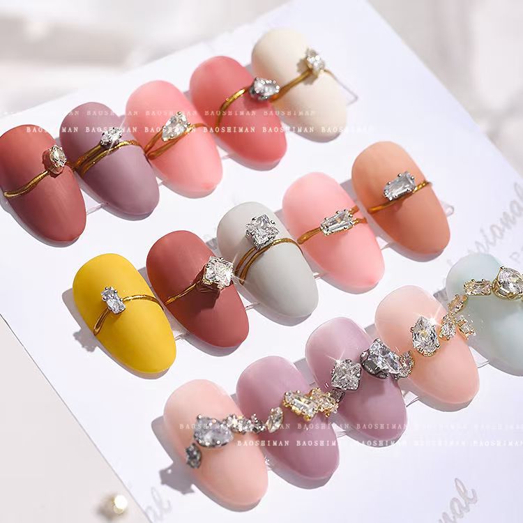 Ins jewelry accessories horse eye claw drill hand-sewn zircon flash drill nail decoration clothing accessories mixed packaging