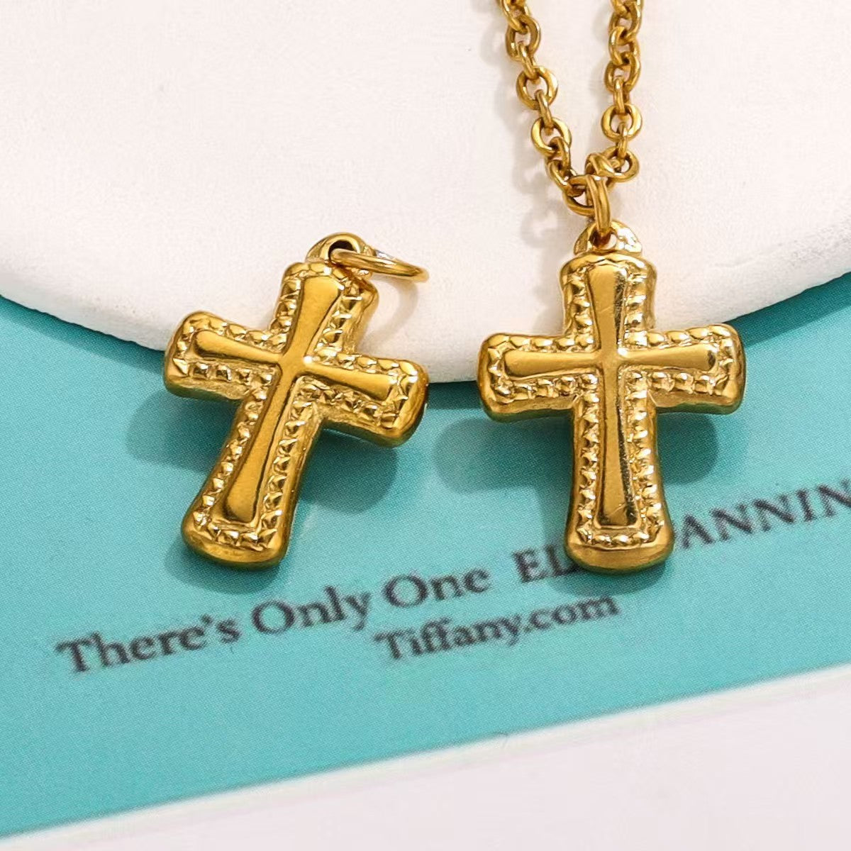 5 pieces of stainless - steel delicate cross trinket pendants, electroplated, handmade DIY necklaces, bracelets, and collarbone pendants