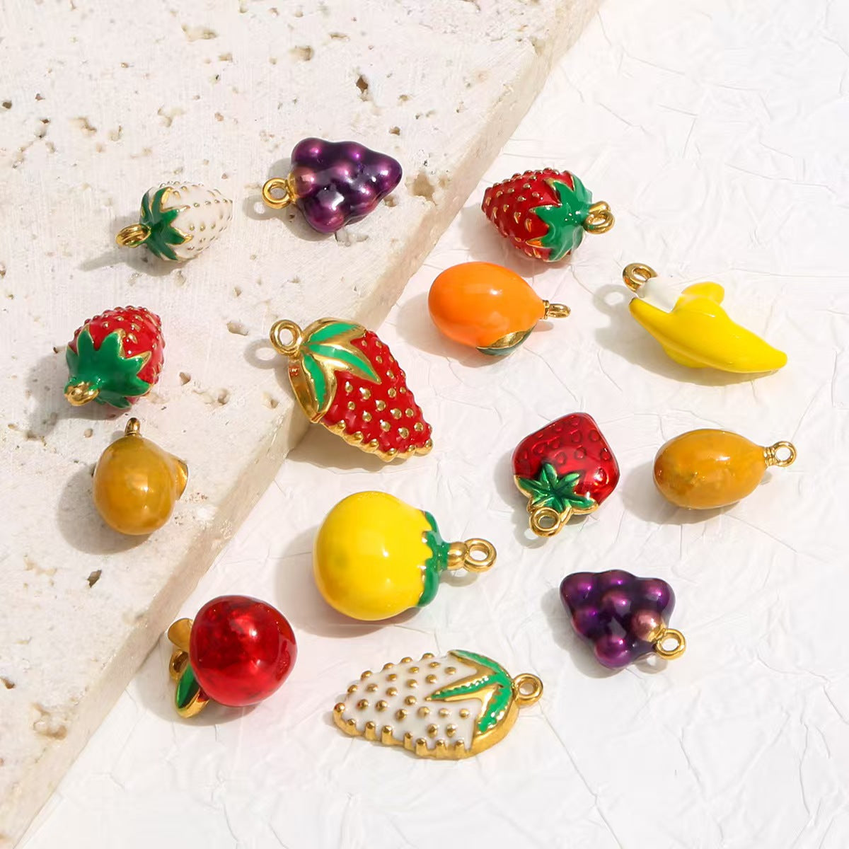 Oil - drip stainless - steel apple, strawberry, grape, banana fruit - themed DIY jewelry. High - end feeling necklace accessories and pendants