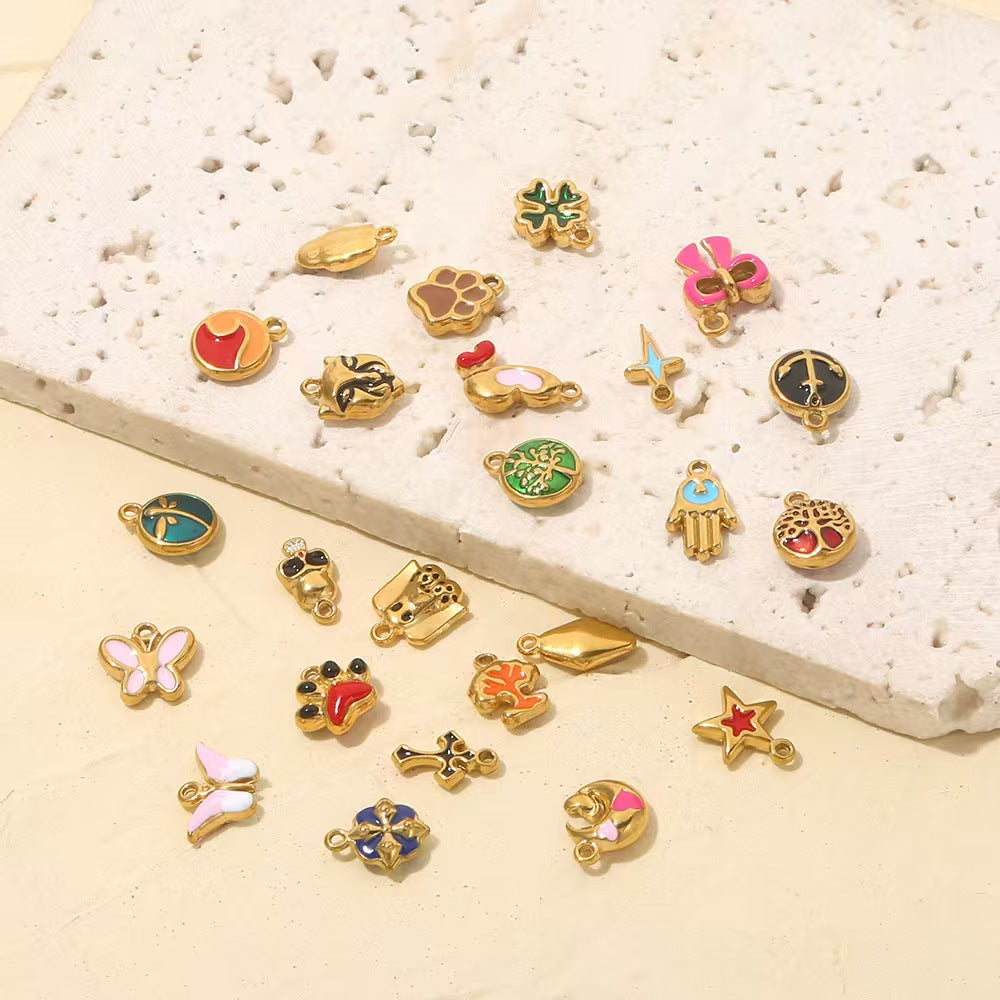 5 DIY accessory materials for handmade necklaces, bracelets, and other jewelry, including creative small stainless - steel oil - dripping pendants in animal and plant shapes