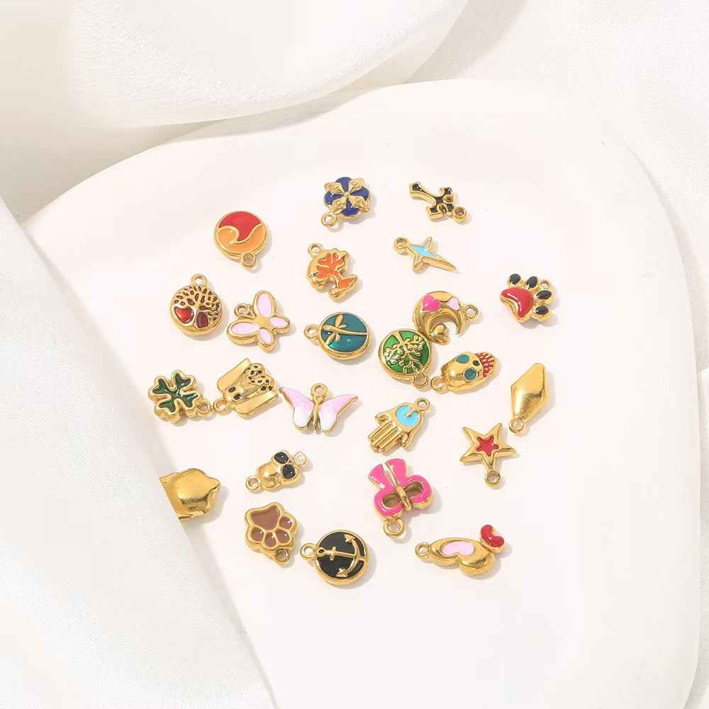 5 DIY accessory materials for handmade necklaces, bracelets, and other jewelry, including creative small stainless - steel oil - dripping pendants in animal and plant shapes