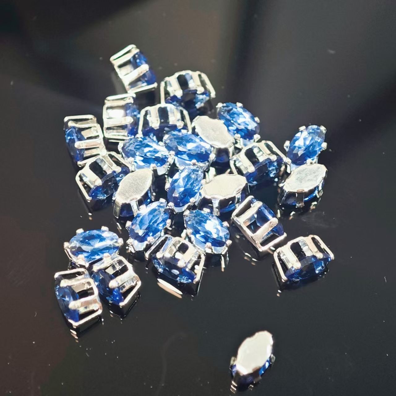 Flashy dopamine enchtement coloful claw zircon DIY hand stitch